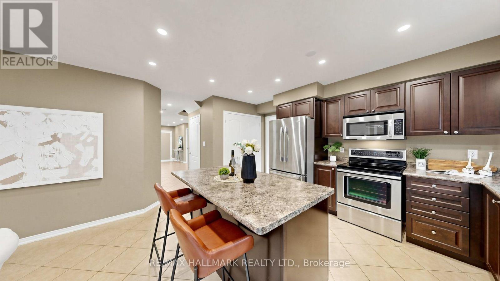 2279 Hackett Place Property Photo 17