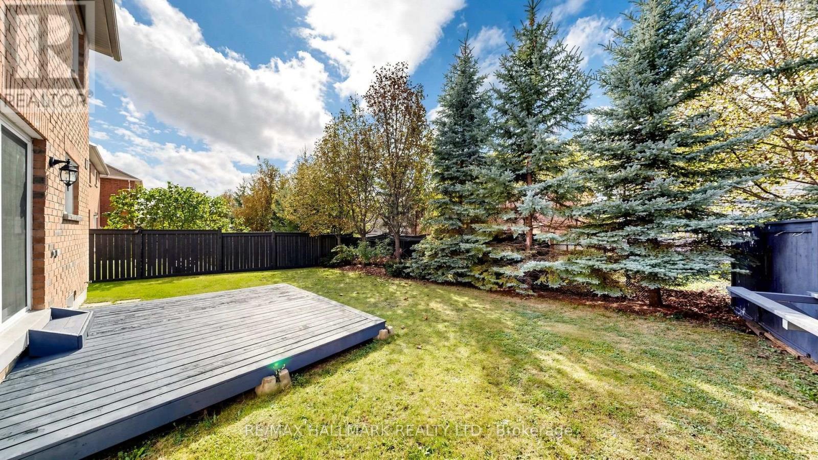 2279 Hackett Place Property Photo 43