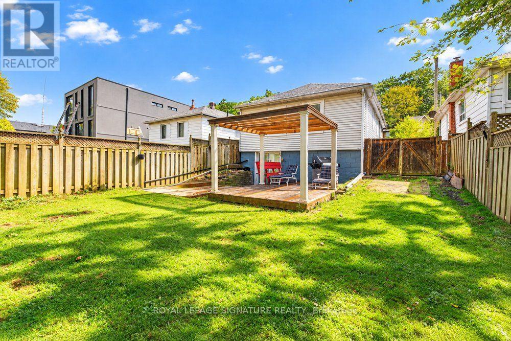 39 Rhydwen Avenue Property Photo 32