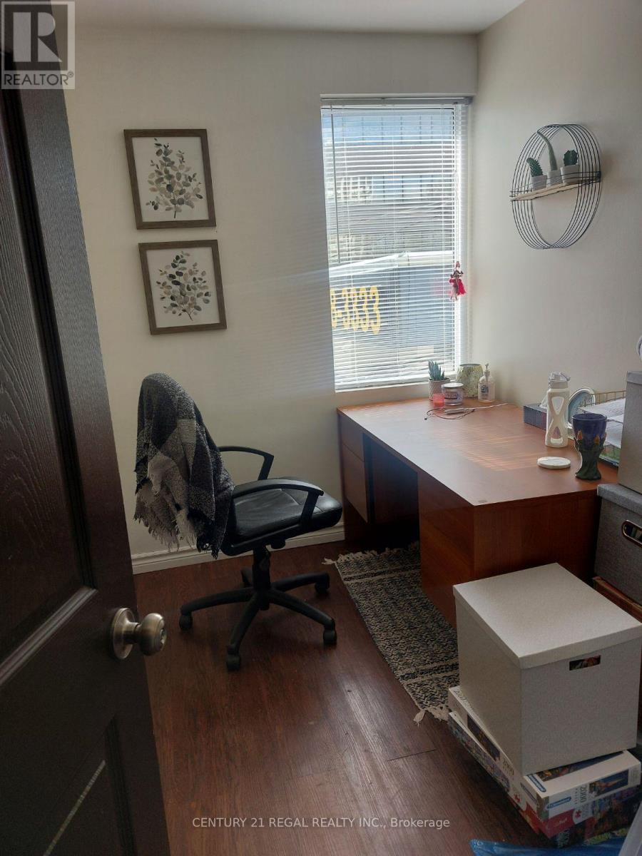 205C - 4030 SHEPPARD AVENUE E Property Photo 1