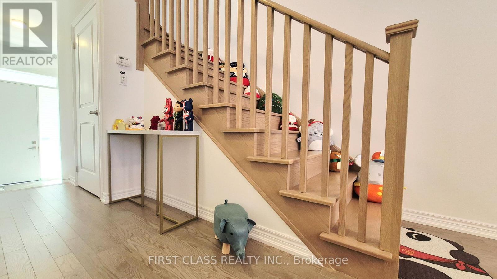 52 Sorbara Way Property Photo 29