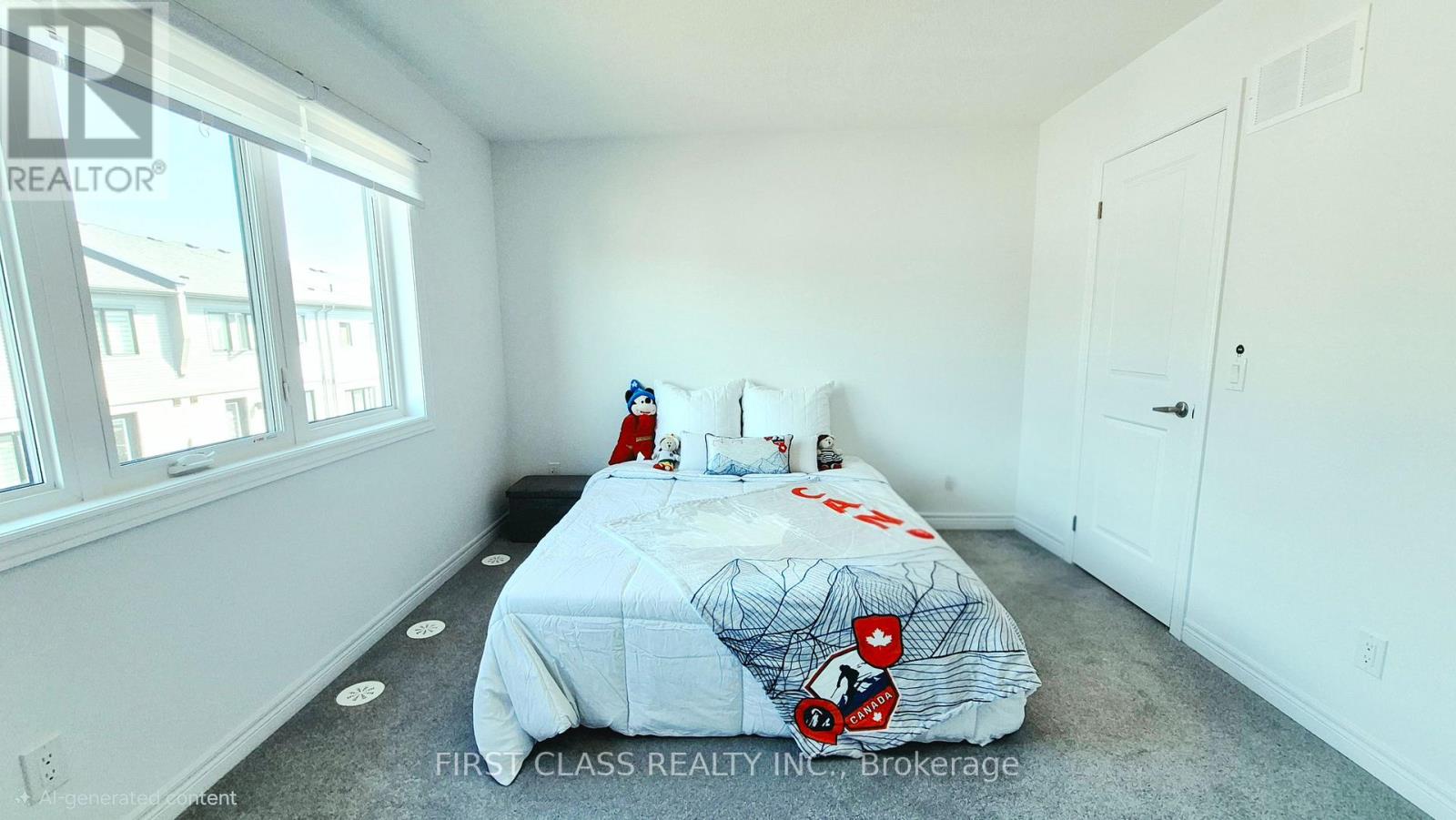52 Sorbara Way Property Photo 35