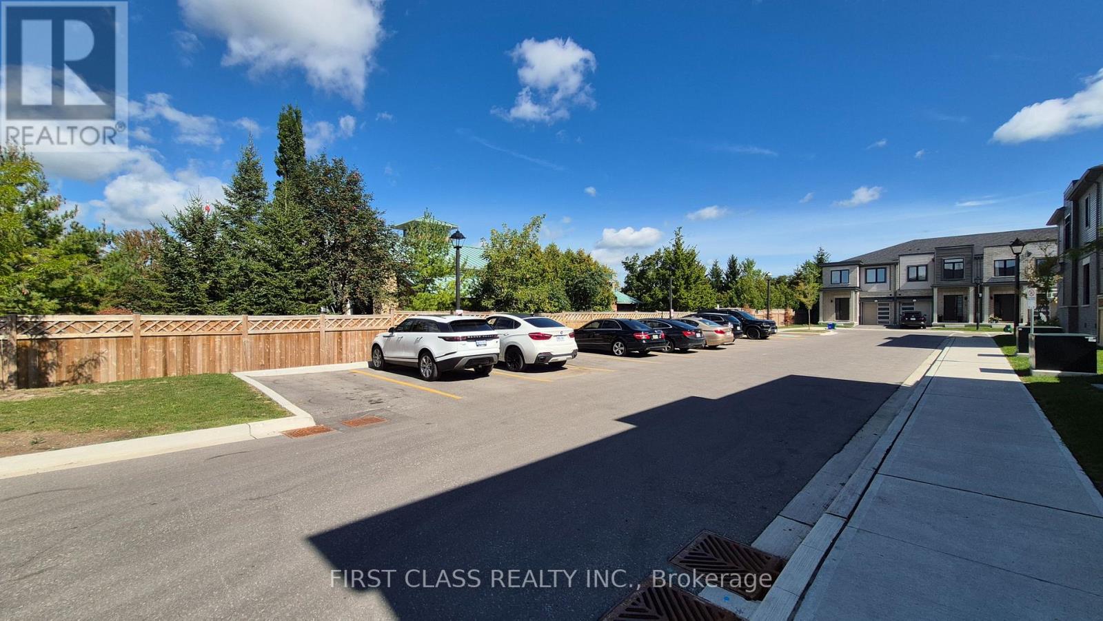 52 Sorbara Way Property Photo 46