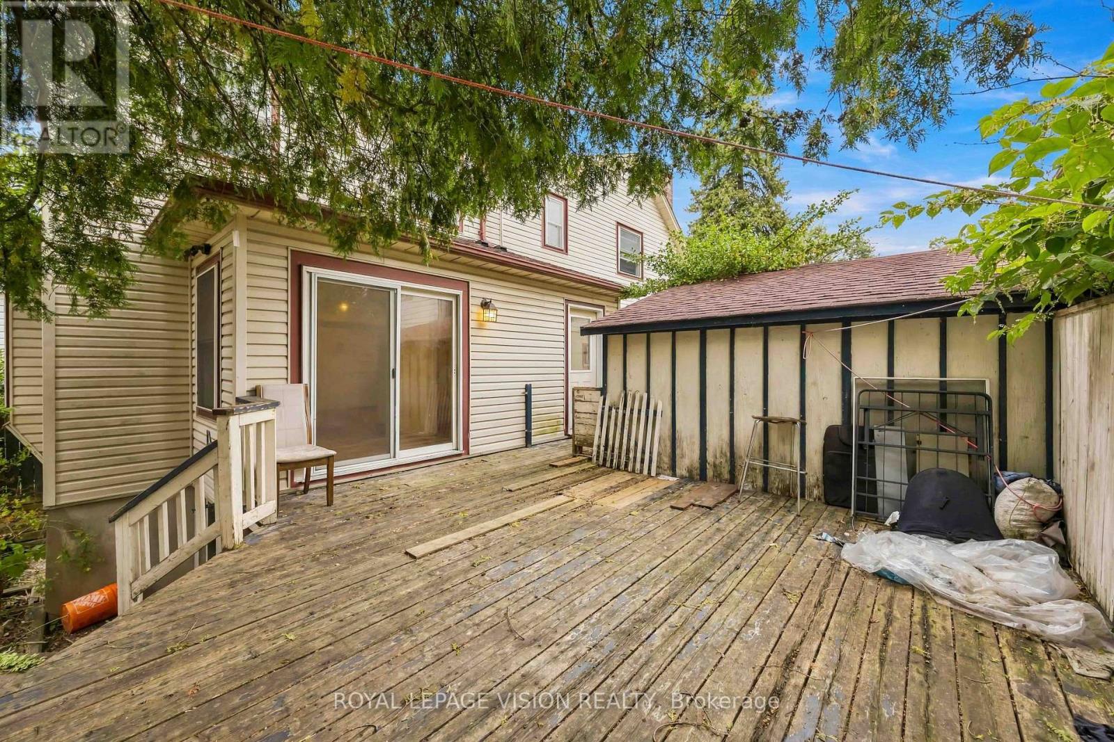 9 East Road Property Photo 29