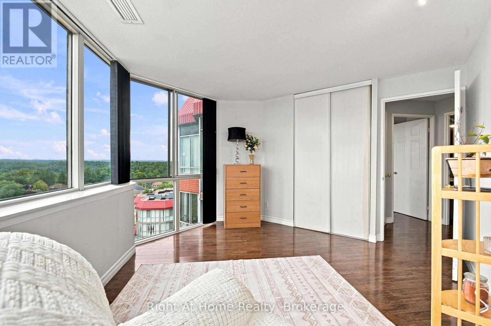 1215 - 11753 Sheppard Avenue E Property Photo 29