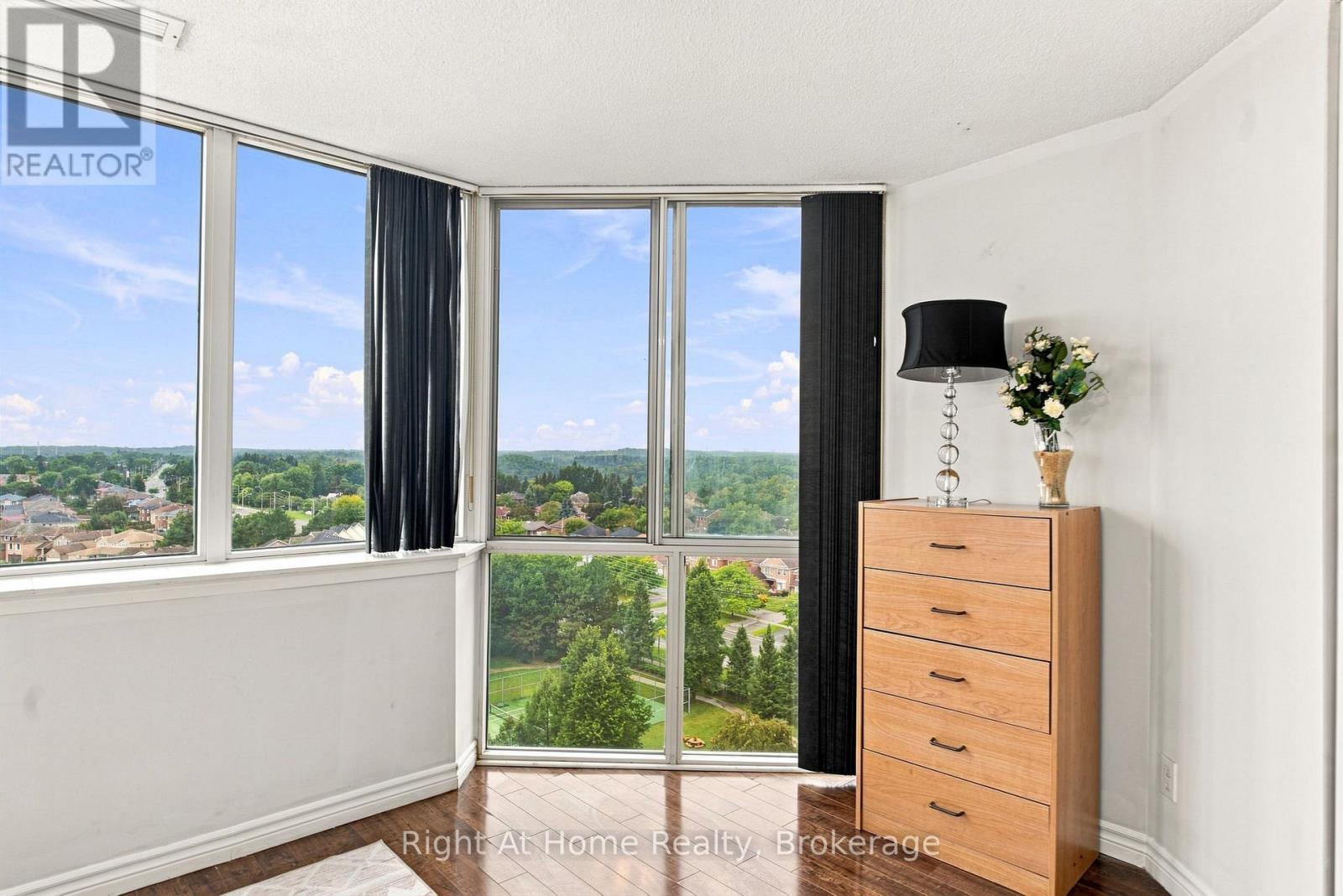 1215 - 11753 Sheppard Avenue E Property Photo 30