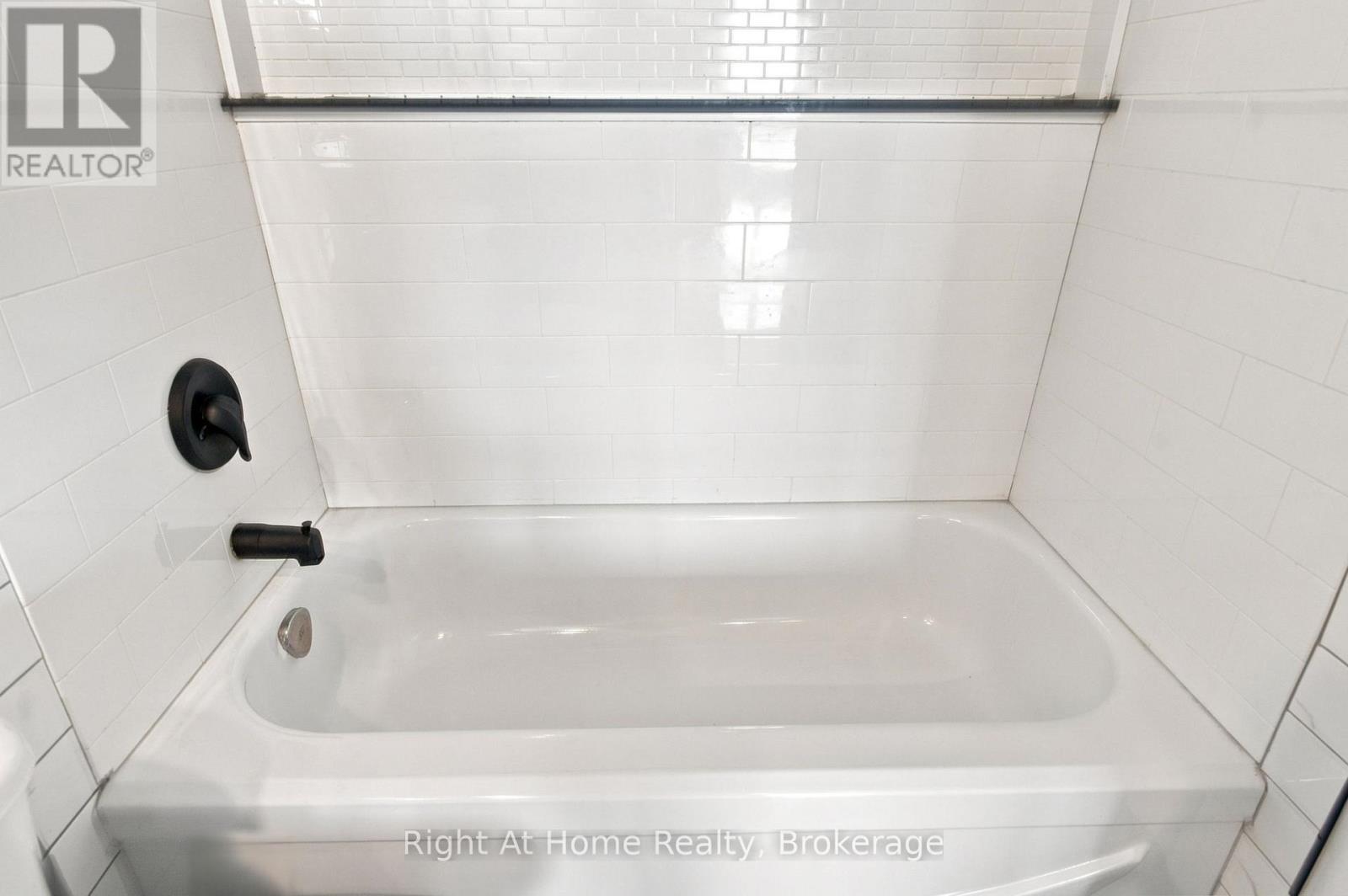 1215 - 11753 Sheppard Avenue E Property Photo 36