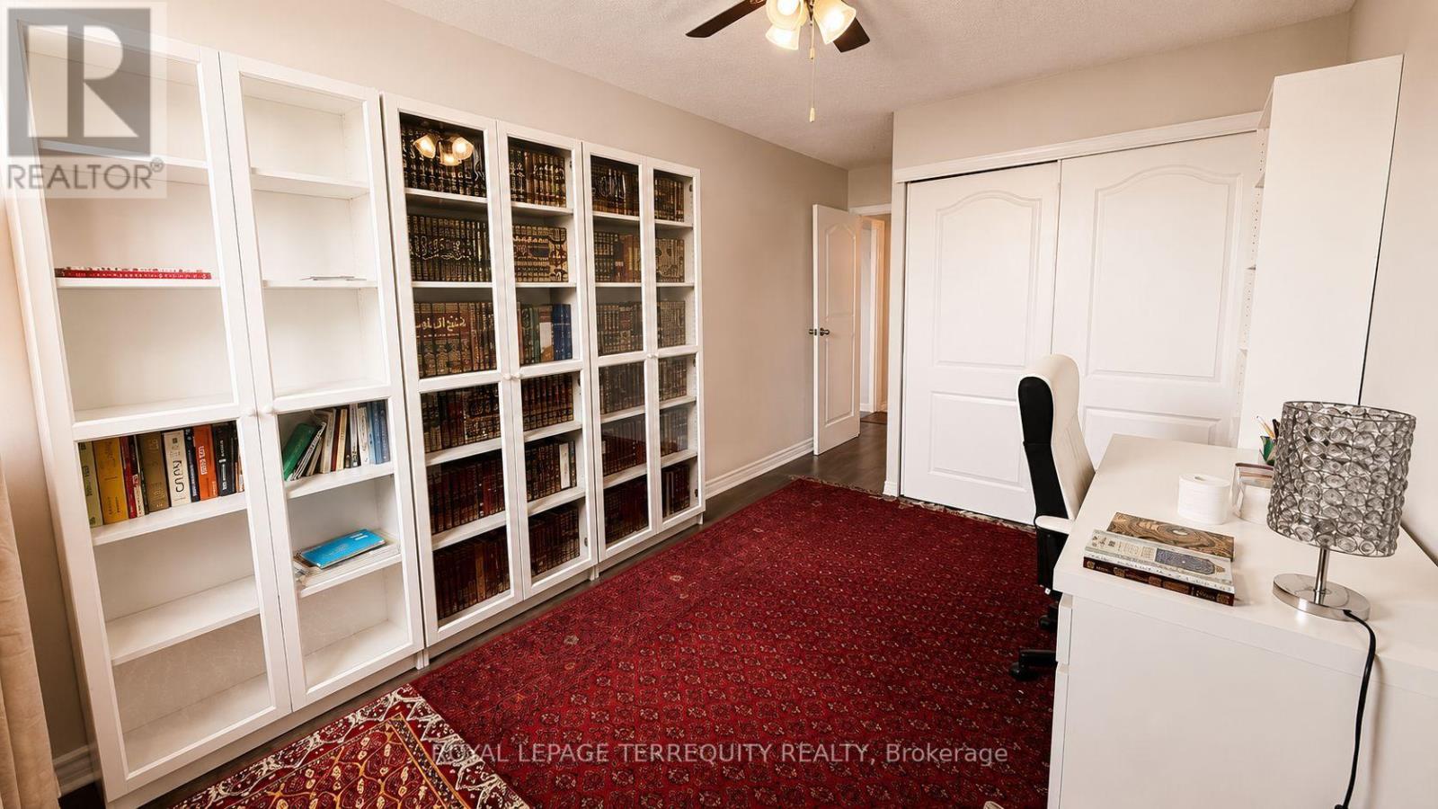 409 - 100 Wingarden Court Property Photo 3