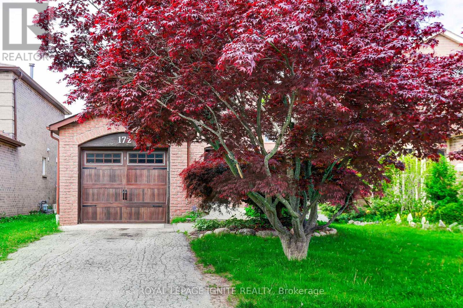 172 Radford Drive Property Photo 1