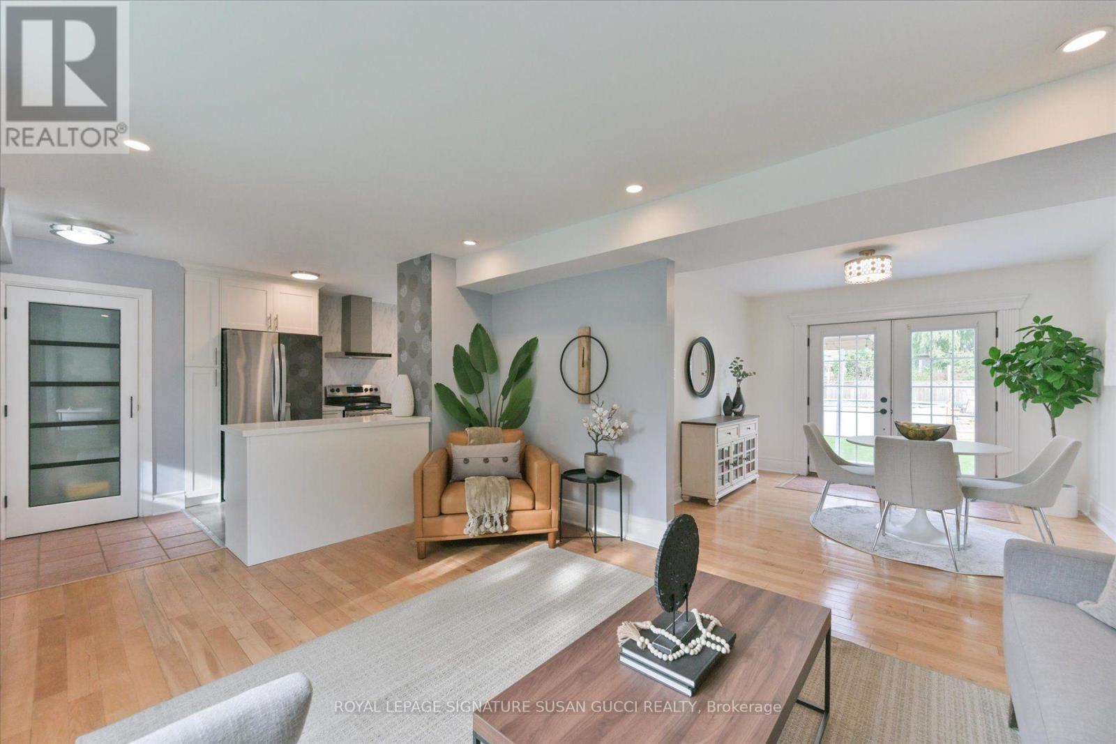 29 Topham Road Property Photo 10