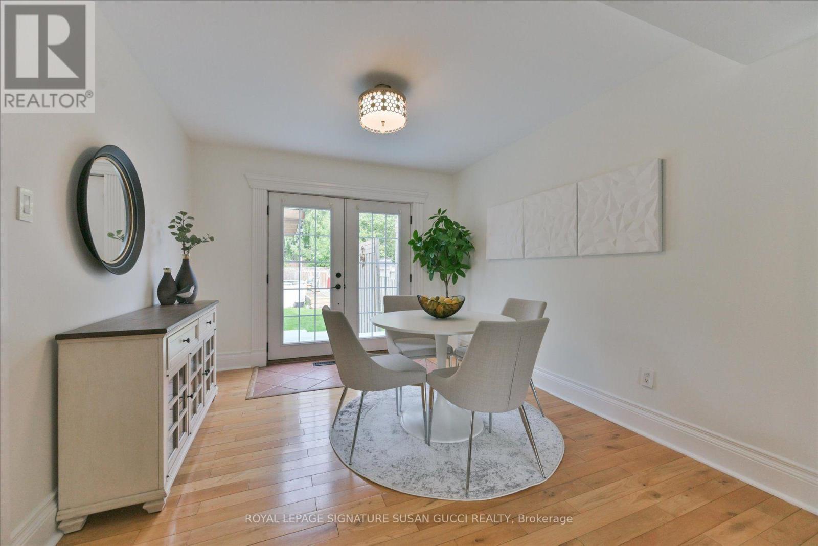 29 Topham Road Property Photo 12