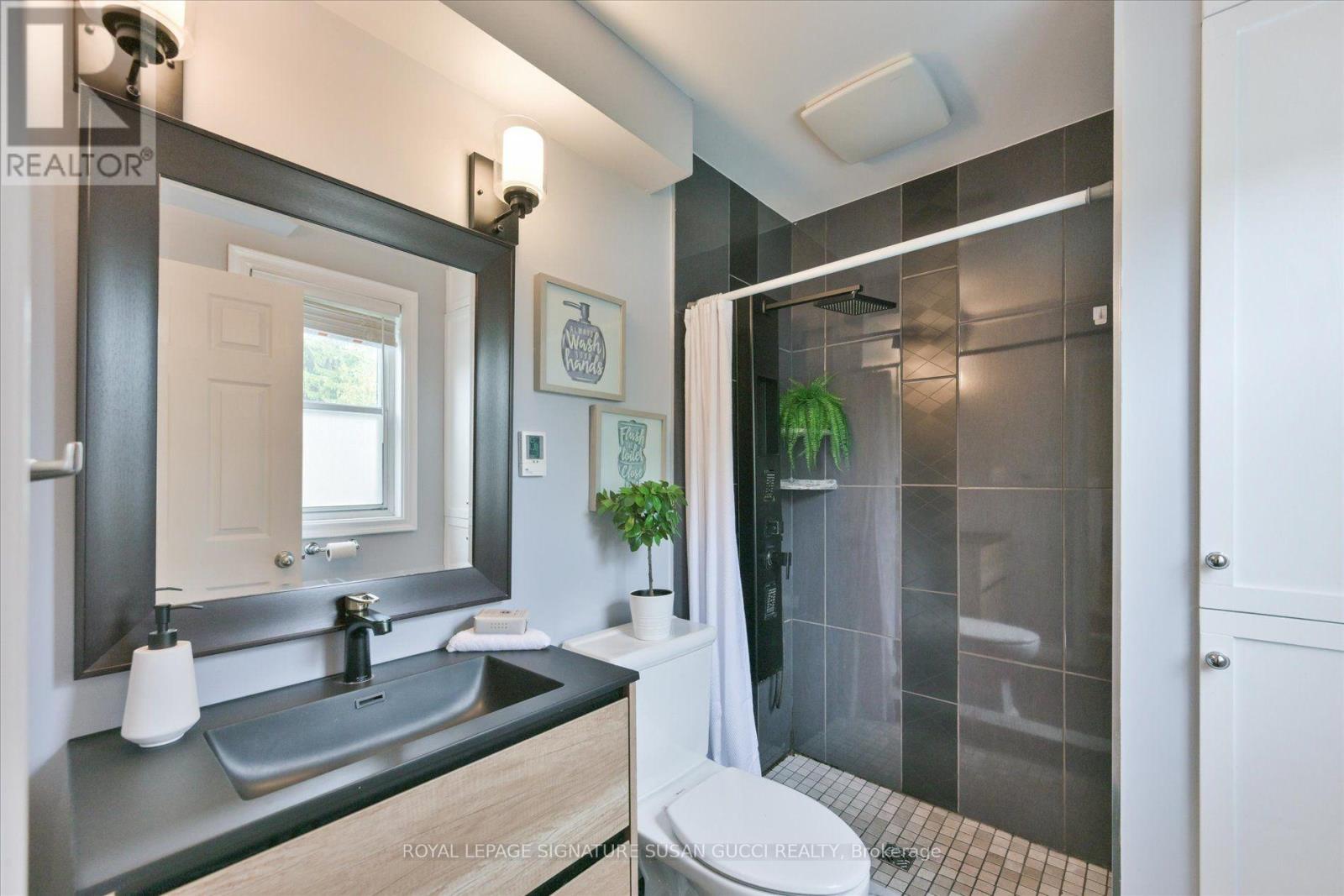29 Topham Road Property Photo 14