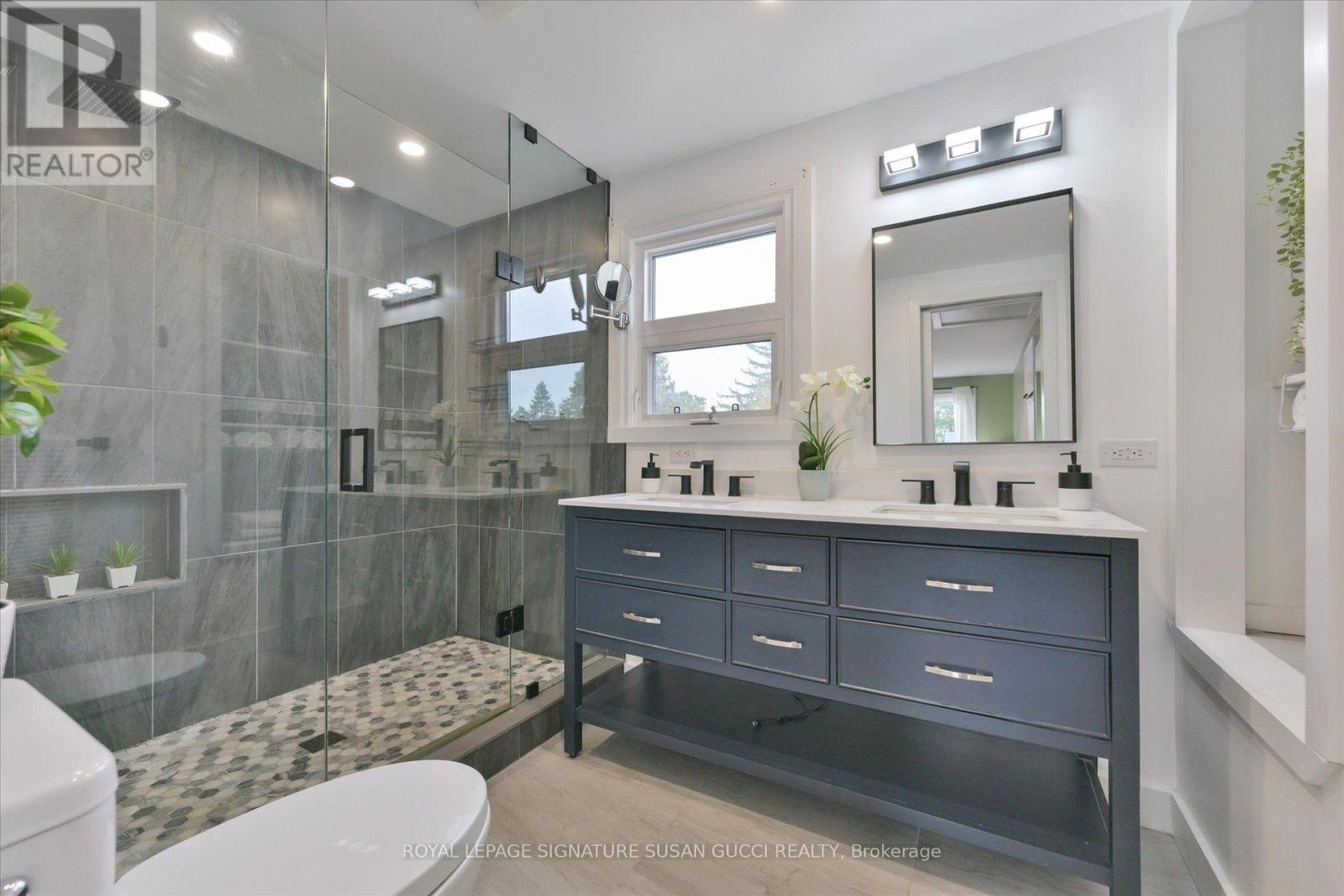 29 Topham Road Property Photo 19