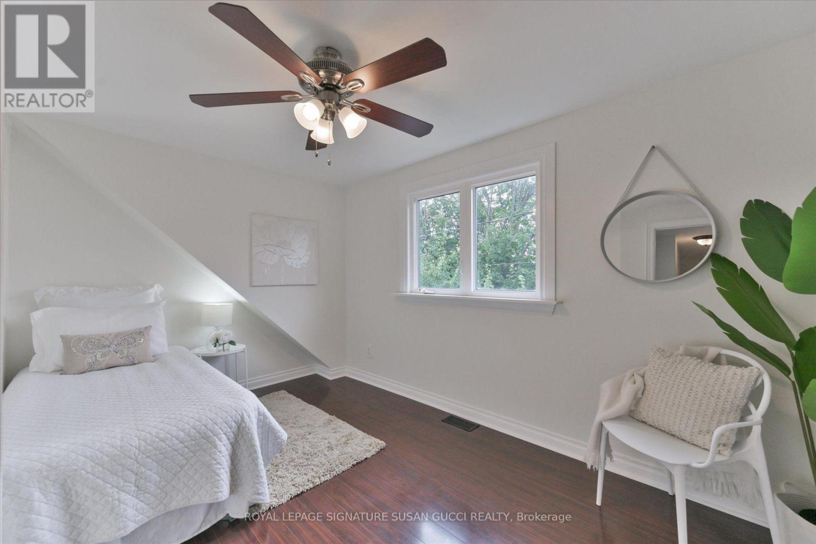 29 Topham Road Property Photo 22