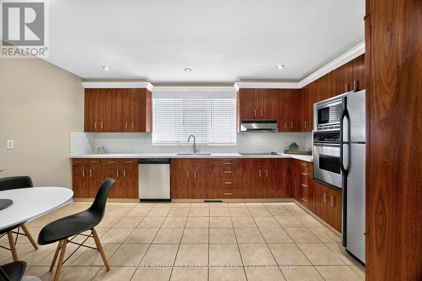 21 Ivan Road Property Photo 14