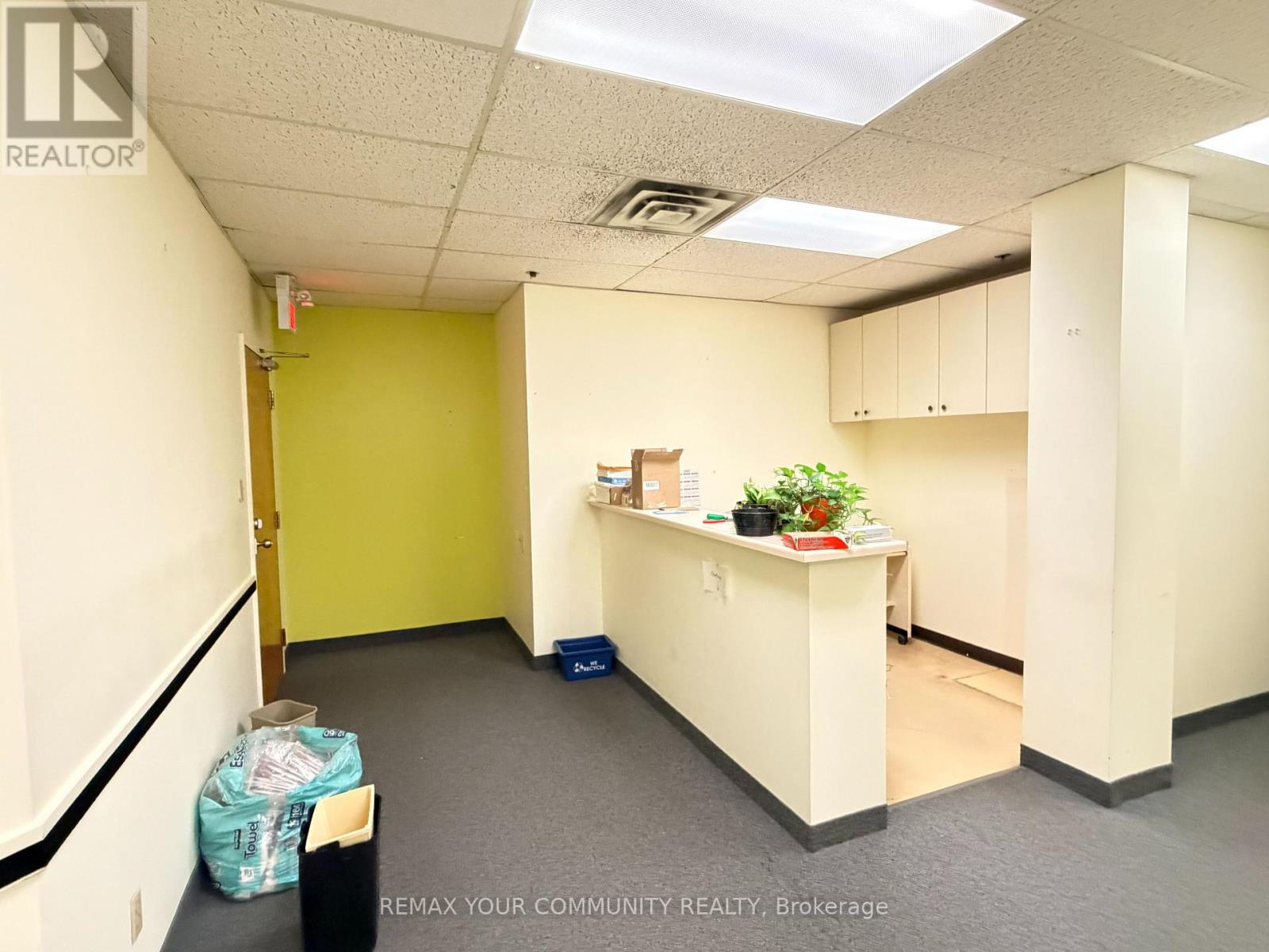310 - 4040 Finch Avenue E Property Photo 3