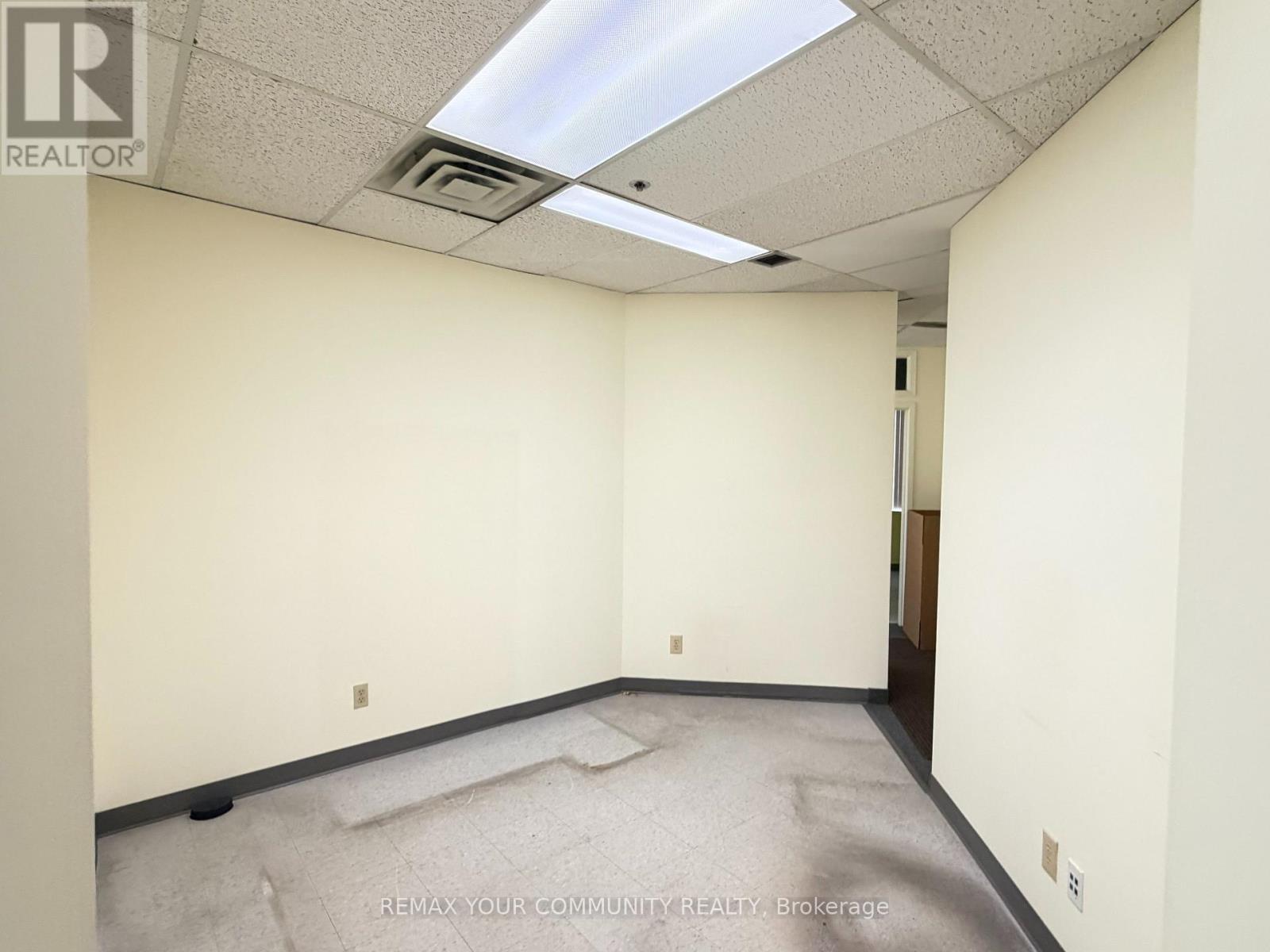 310 - 4040 Finch Avenue E Property Photo 6