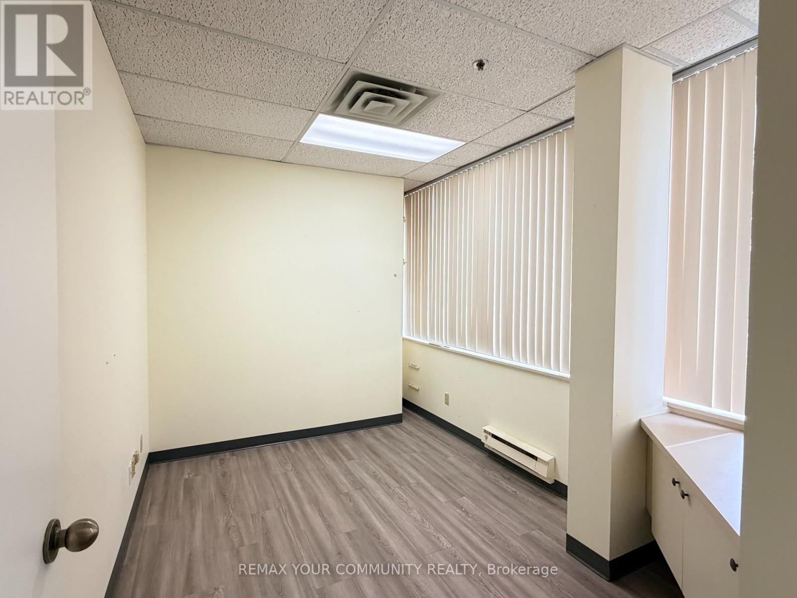 310 - 4040 Finch Avenue E Property Photo 11