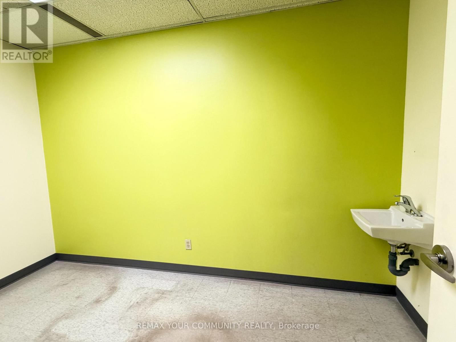 310 - 4040 Finch Avenue E Property Photo 14