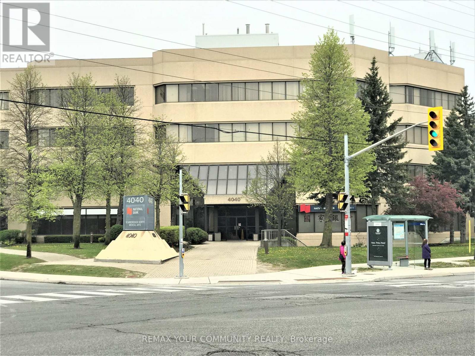 312 - 4040 FINCH AVENUE E Property Photo 1