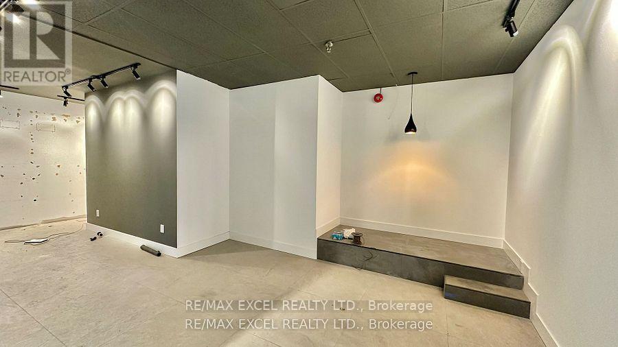 11 - 55 Nugget Avenue Property Photo 9