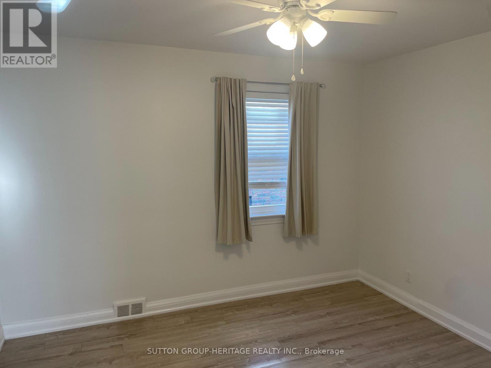 236 Mcnaughton Avenue Property Photo 6