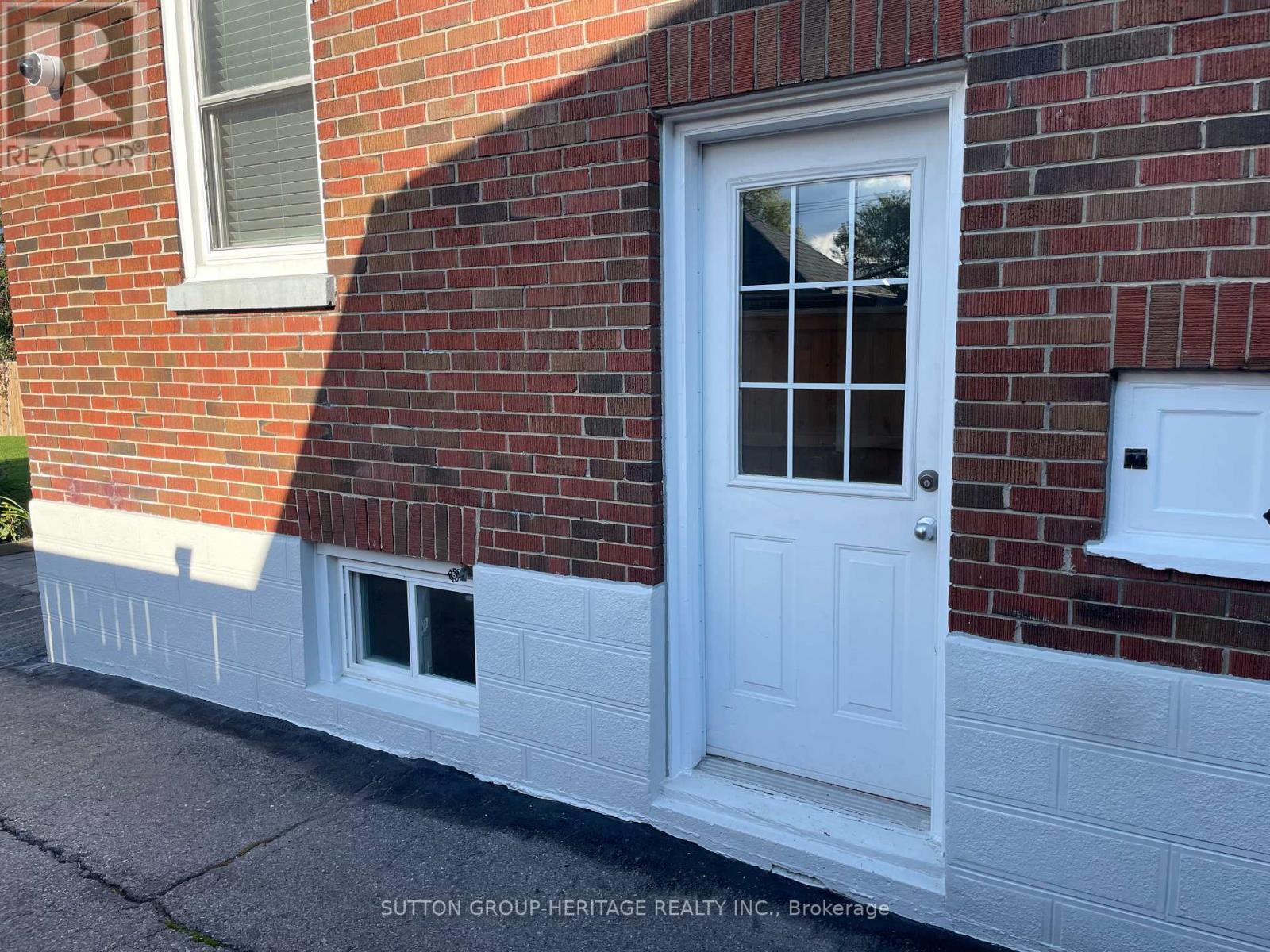 236 Mcnaughton Avenue Property Photo 16