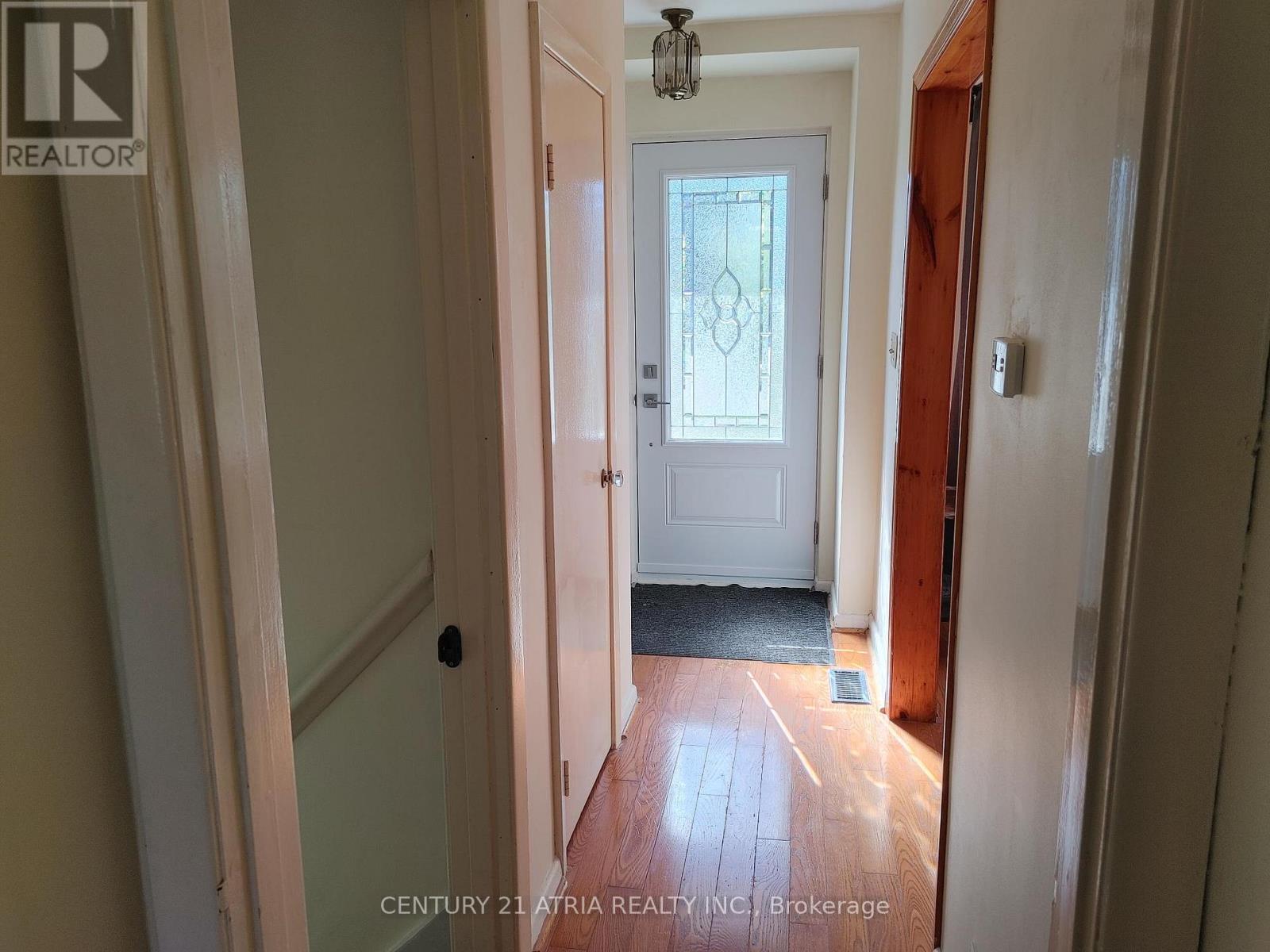 36 Chesapeake Avenue Property Photo 3
