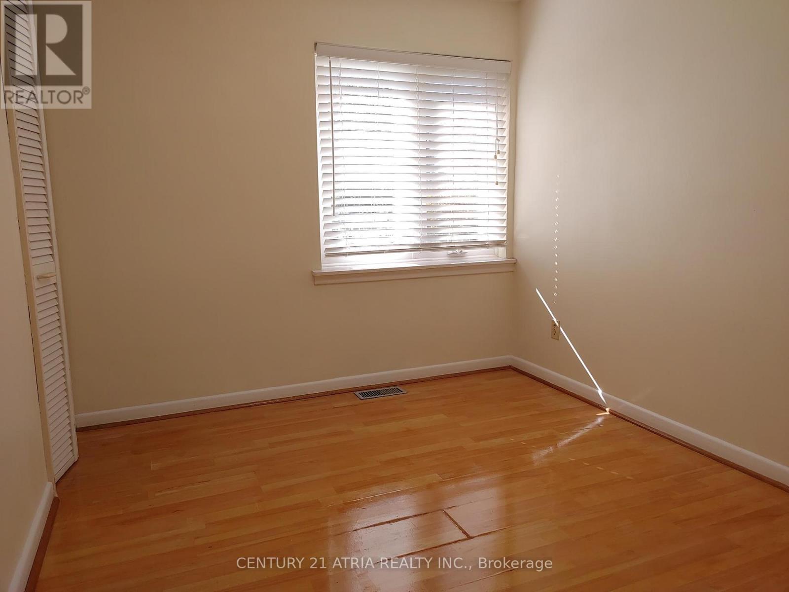 36 Chesapeake Avenue Property Photo 16