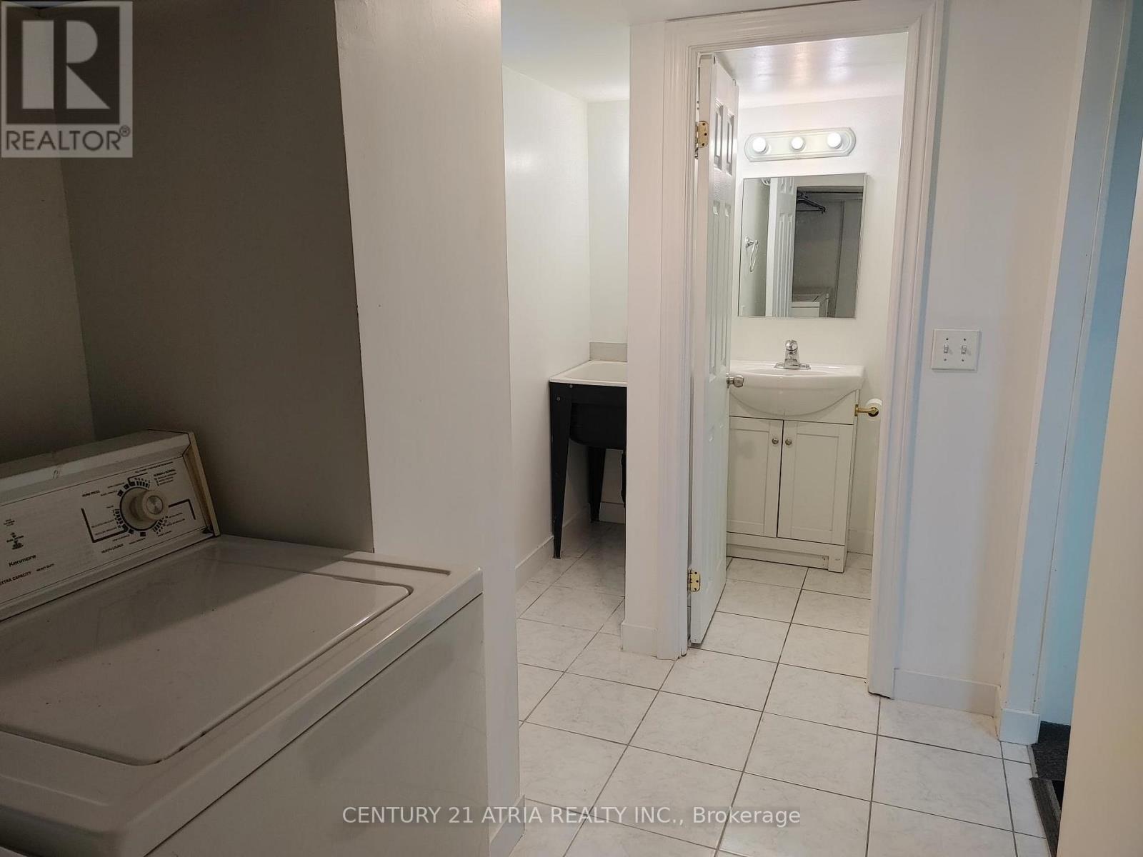 36 Chesapeake Avenue Property Photo 24