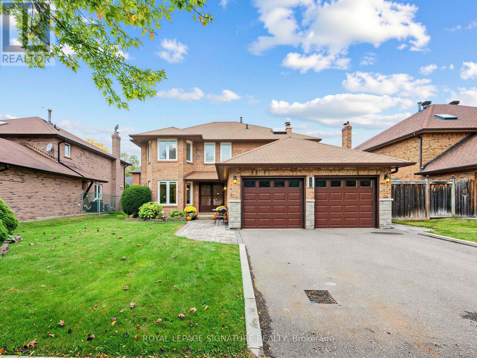 30 INVERMARGE DRIVE