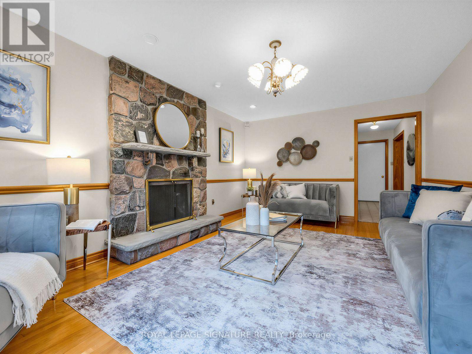 30 Invermarge Drive Property Photo 19