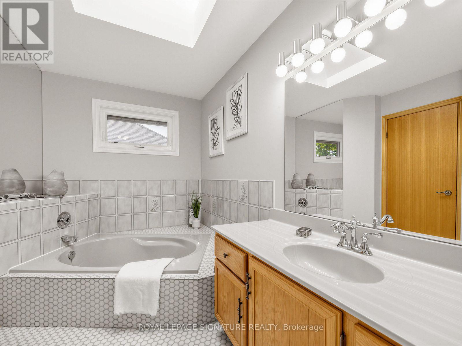 30 Invermarge Drive Property Photo 34