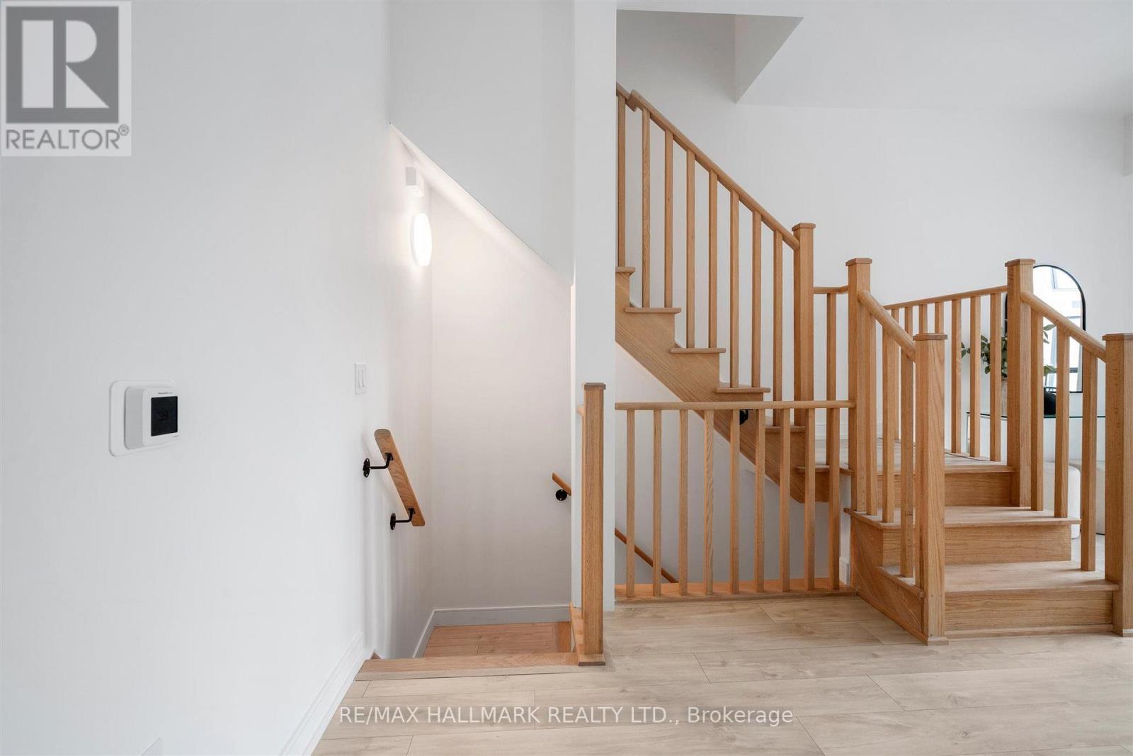 3 - 170 Clonmore Avenue Property Photo 6