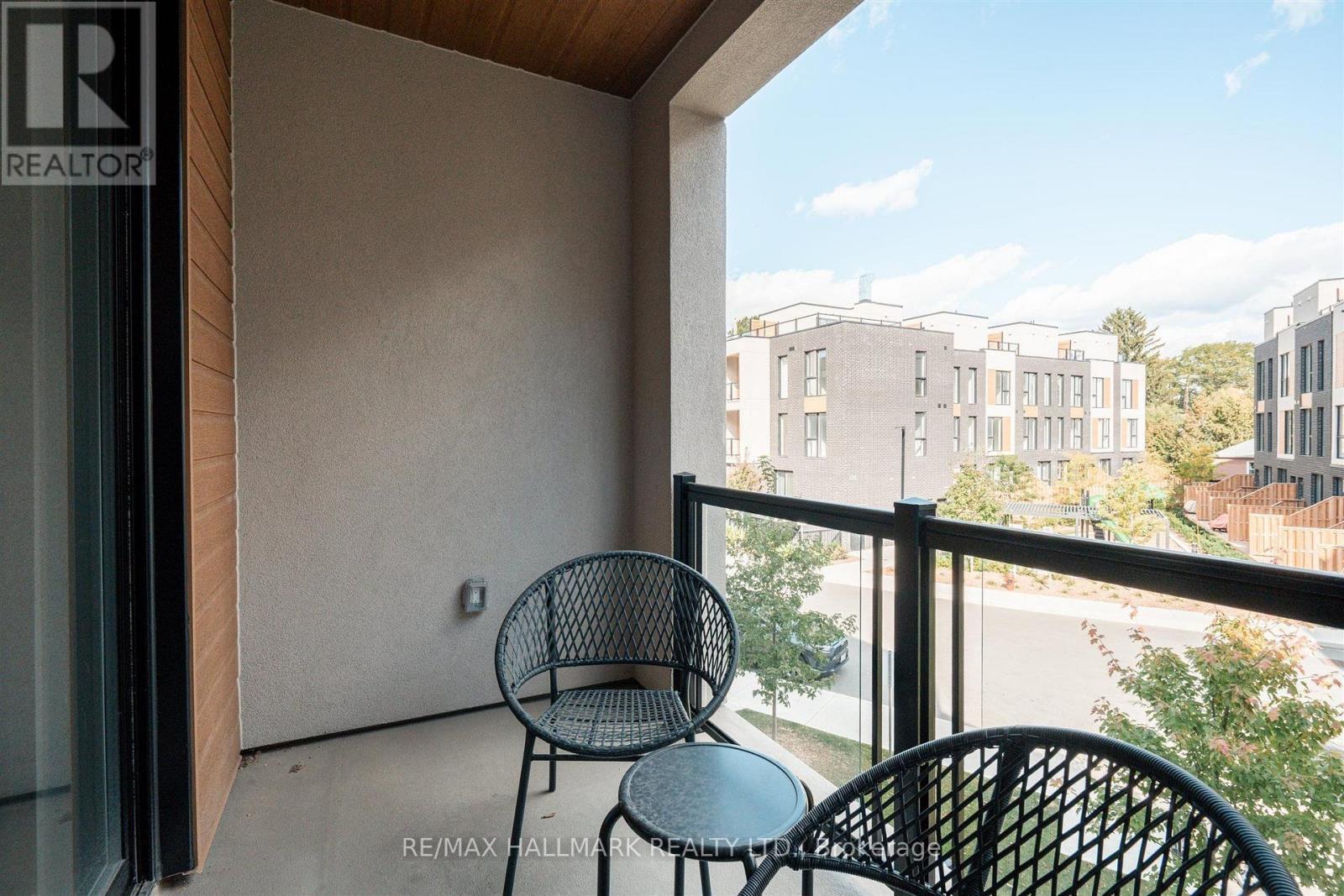 3 - 170 Clonmore Avenue Property Photo 15