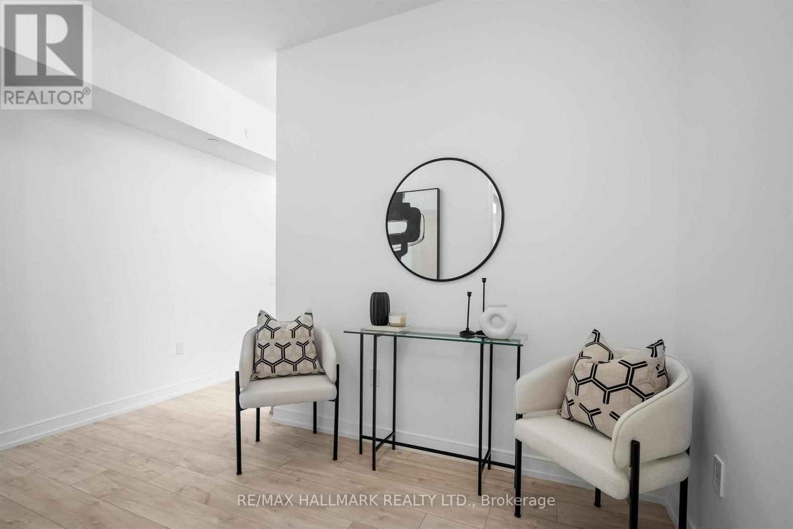 3 - 170 Clonmore Avenue Property Photo 21