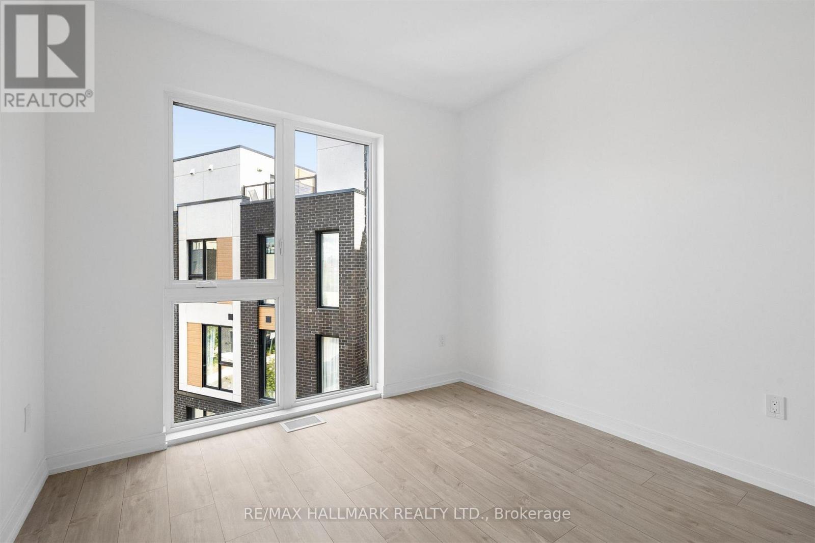 3 - 170 Clonmore Avenue Property Photo 35
