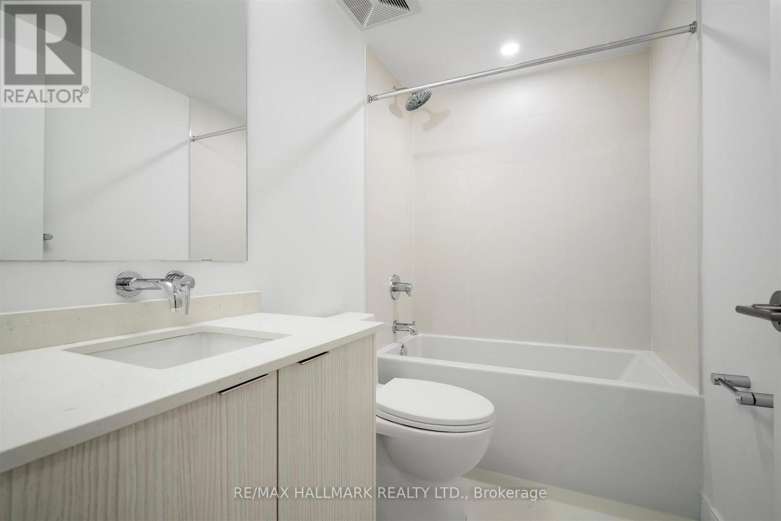 3 - 170 Clonmore Avenue Property Photo 40