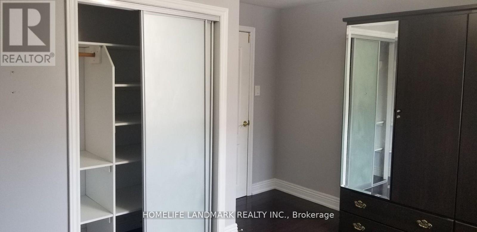 128 Lord Roberts Drive Property Photo 11