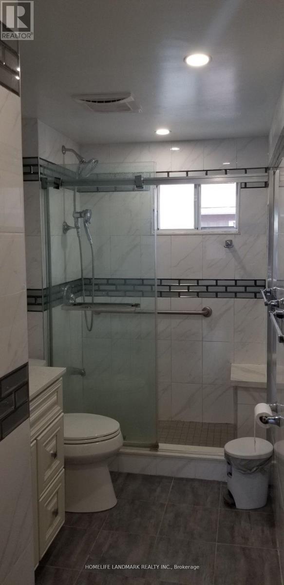128 Lord Roberts Drive Property Photo 13