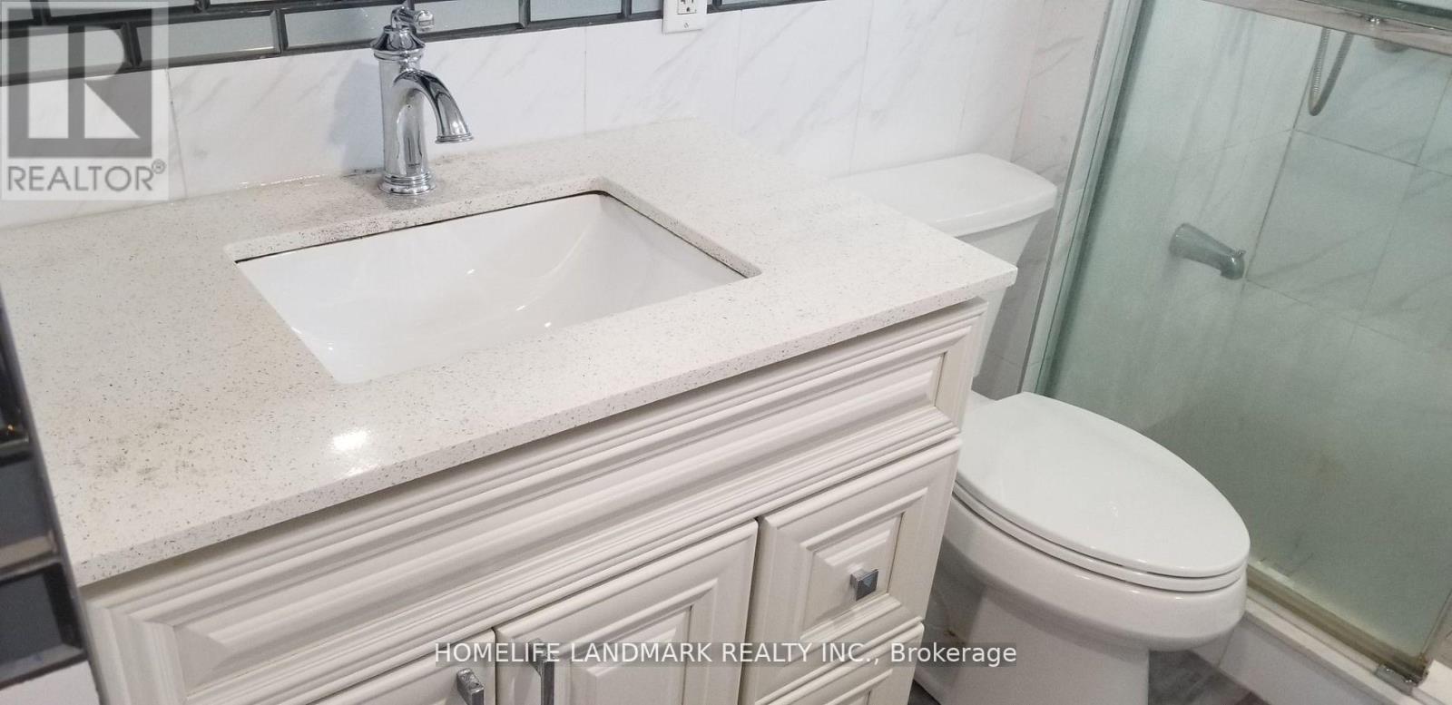 128 Lord Roberts Drive Property Photo 14