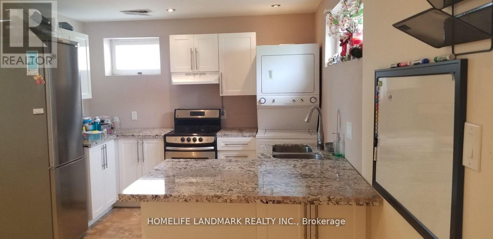 128 Lord Roberts Drive Property Photo 21