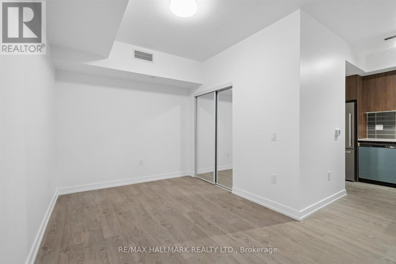 13 - 170 Clonmore Drive Property Photo 14
