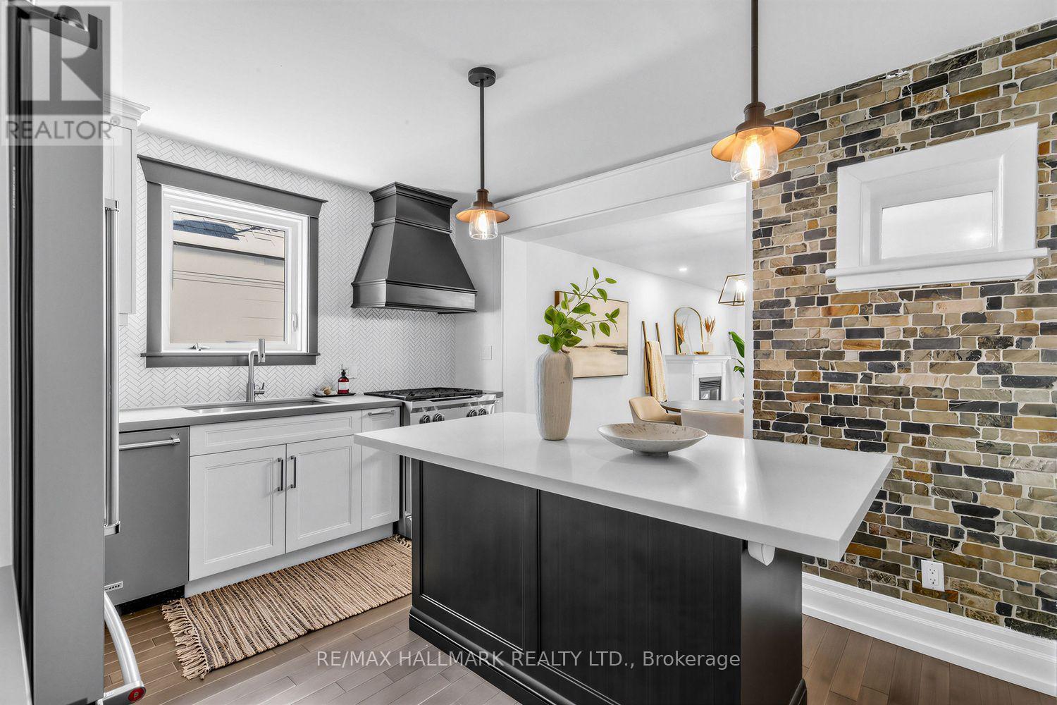 703 Mortimer Avenue Property Photo 6