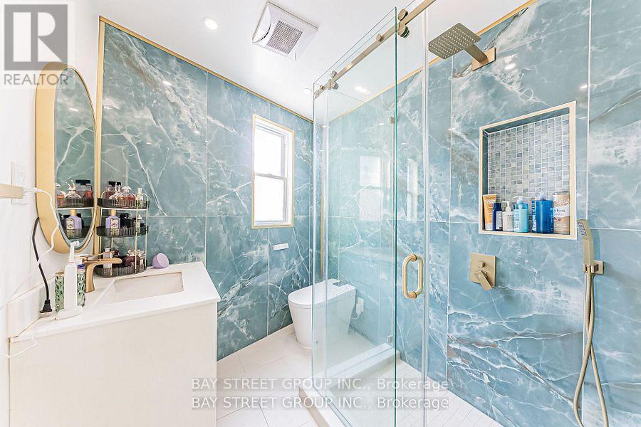 397 Kingston Road Property Photo 9