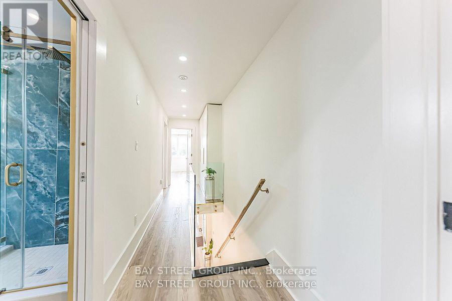 397 Kingston Road Property Photo 15