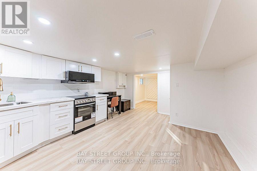 397 Kingston Road Property Photo 20