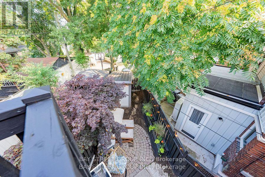397 Kingston Road Property Photo 23