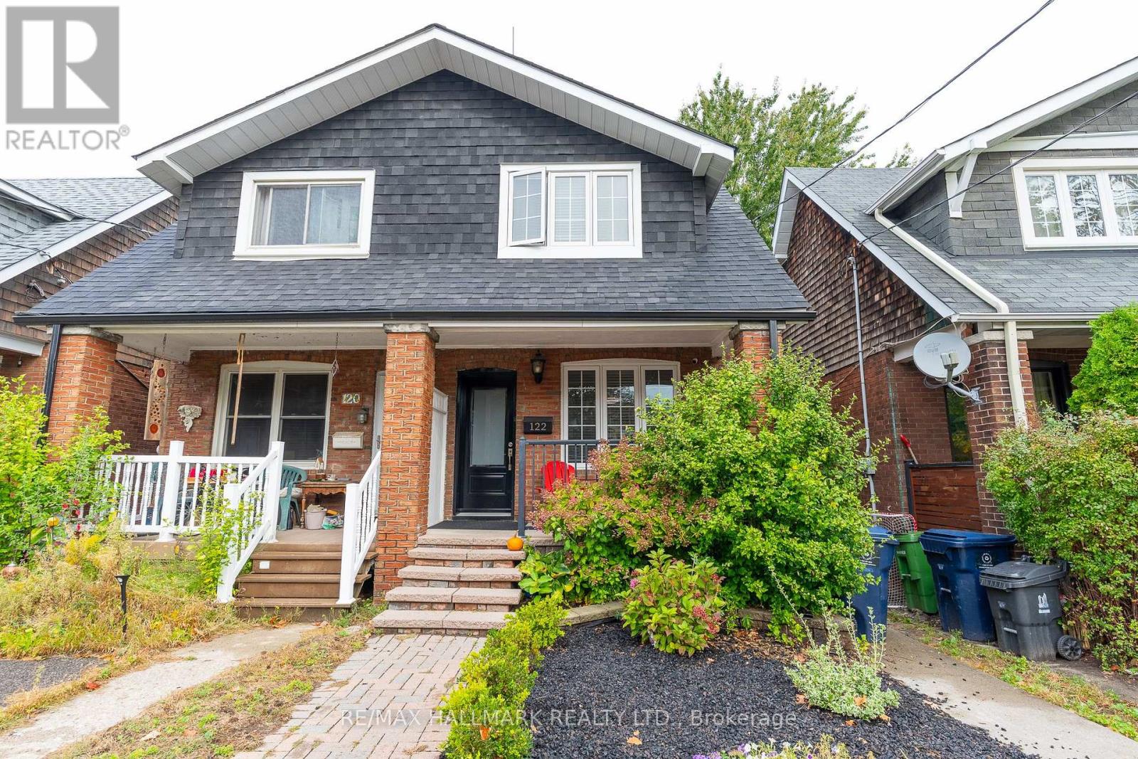 122 Holborne Avenue Property Photo 2