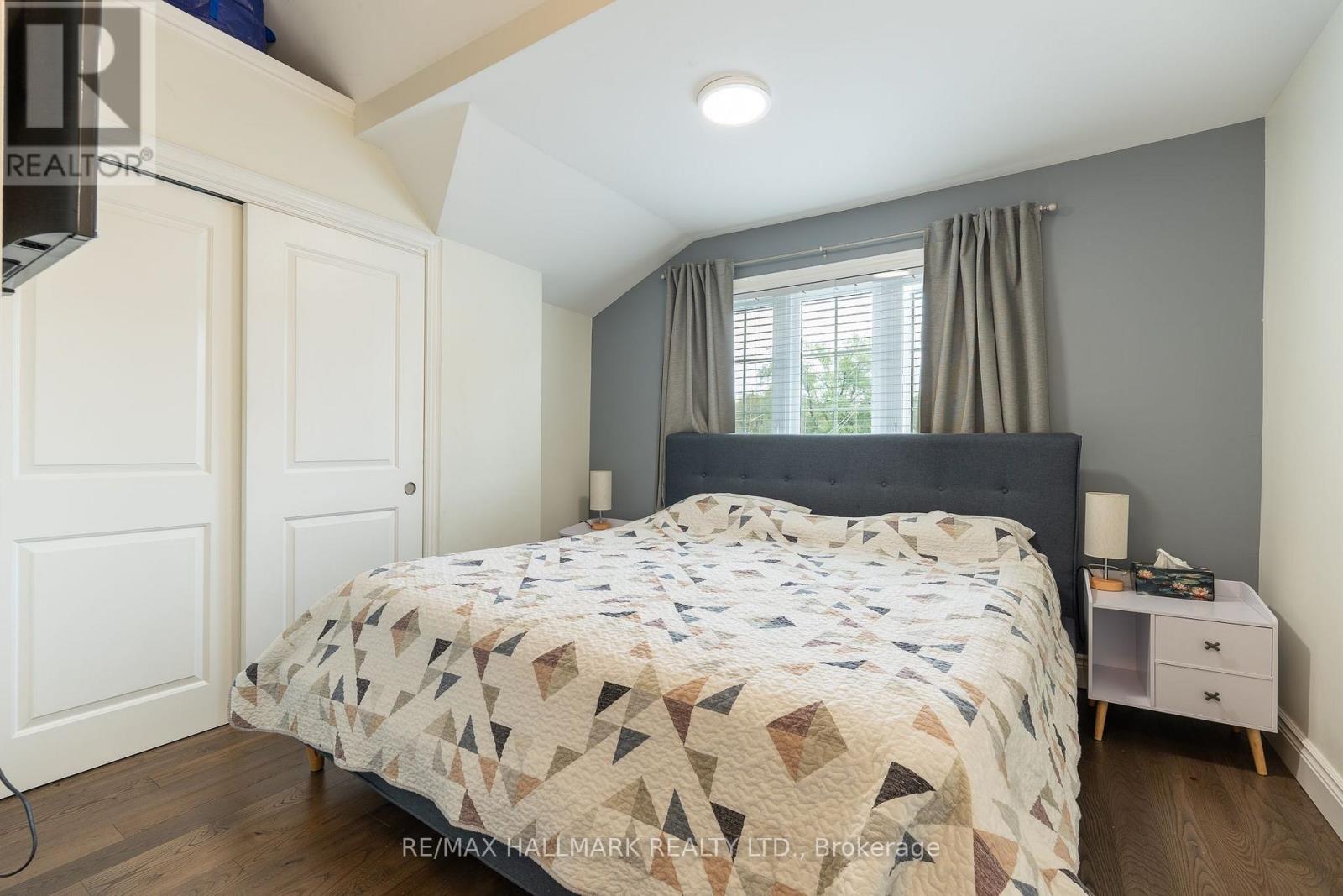 122 Holborne Avenue Property Photo 15